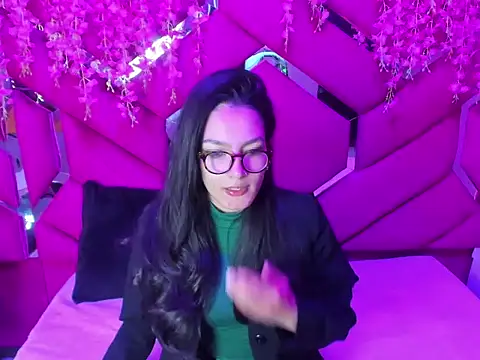 Gisell Squirt  online show from 21, 10, 2025