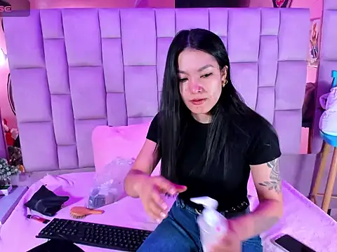 Gisell Squirt  online show from 3, 12, 2025