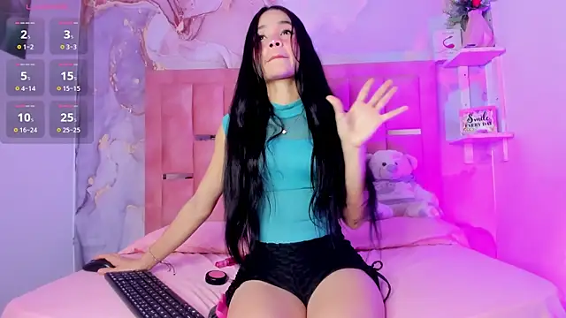 Snapshot of Isis_Blaze chatting on 7, 7, 2026 Isis Blaze online show from 7, 7, 2026