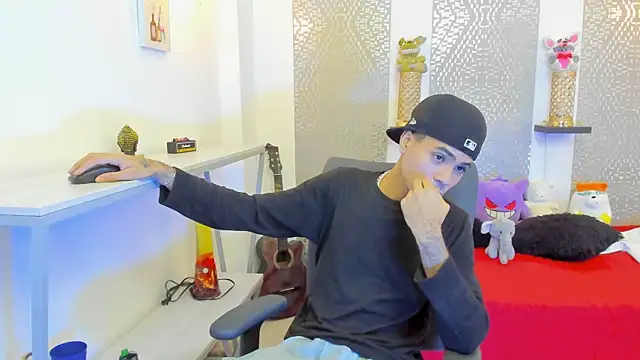 JacobBlackwell  online show from 4, 12, 2025