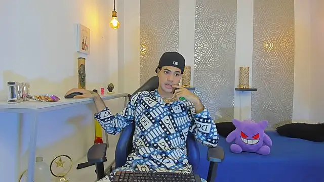 JacobBlackwell  online show from 14, 11, 2025