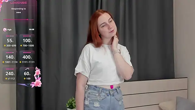 KellyeOun online show from 12, 11, 2025