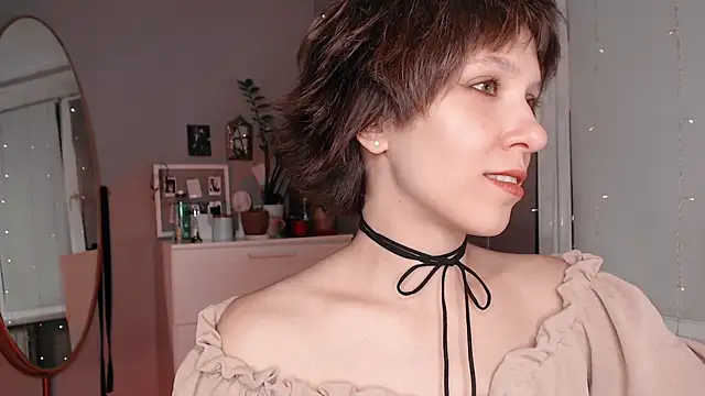 YourHotExSAndra online show from 8, 11, 2025