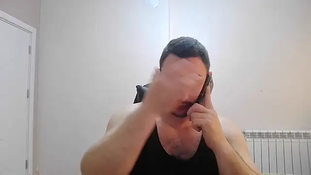 Snapshot of mastermute chatting on 17, 5, 2026 mastermute online show from 17, 5, 2026