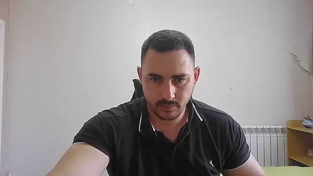 Snapshot of mastermute chatting on 15, 6, 2026 mastermute online show from 15, 6, 2026