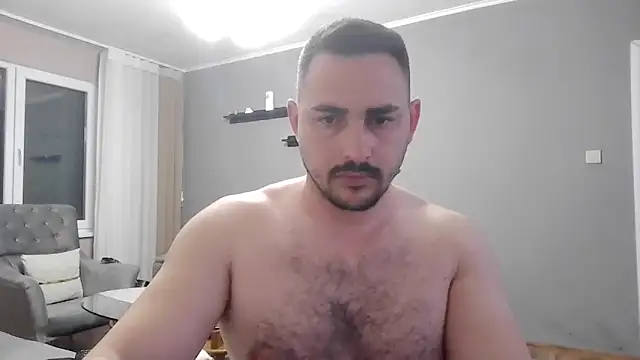 Snapshot of mastermute chatting on 28, 4, 2026 mastermute online show from 28, 4, 2026