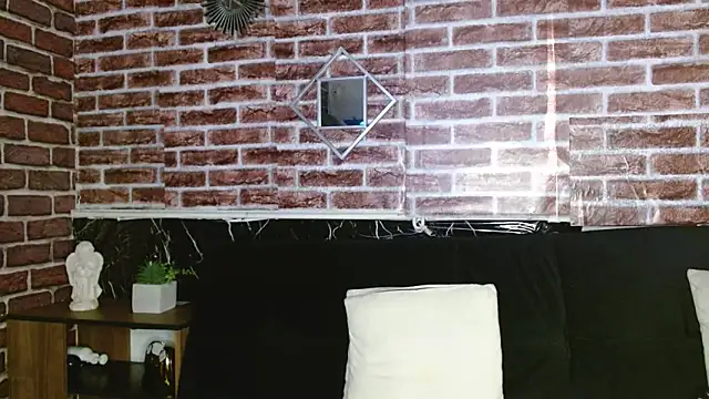 jordan bigcock  online show from 12, 4, 2026