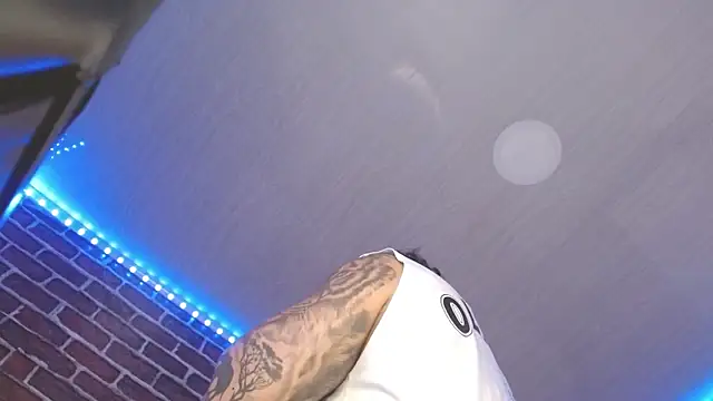 jordan bigcock  online show from 7, 5, 2026