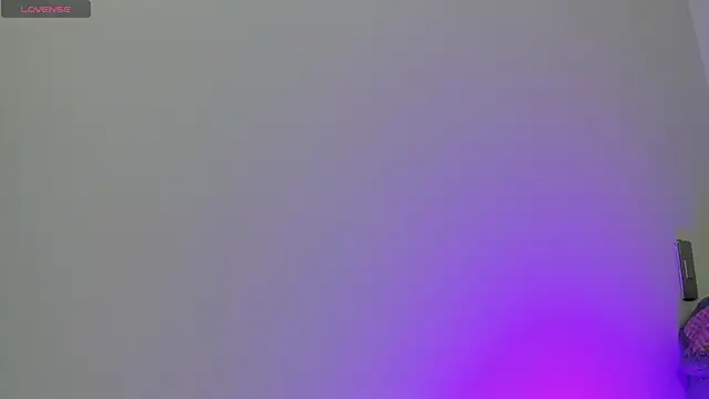 Snapshot of TianaGlow44 chatting on 12, 5, 2026 TianaGlow44 online show from 12, 5, 2026
