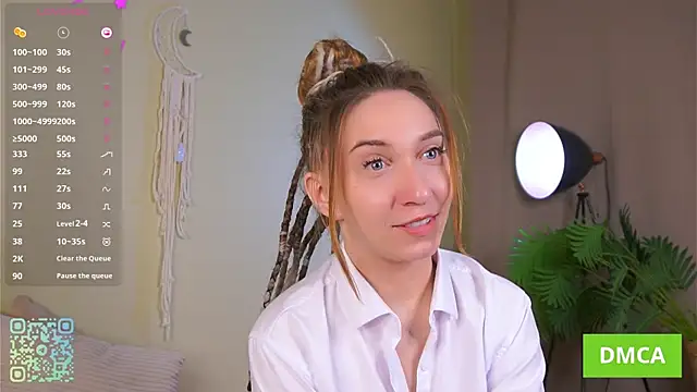 JohnetteConstine online show from 16, 10, 2025