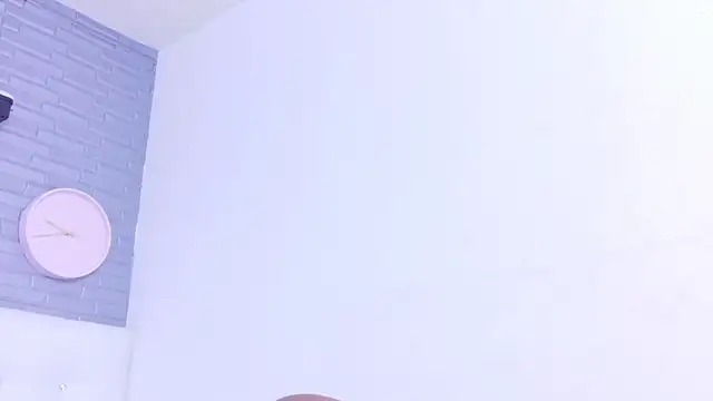 Hungry pussy18 online show from 4, 11, 2025