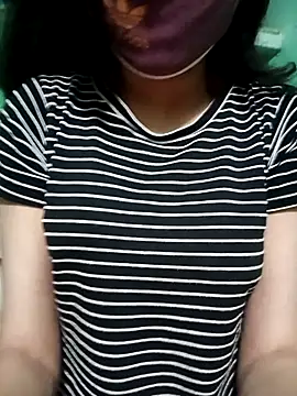 Hornyme18 online show from 13, 12, 2025