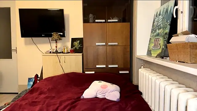 Ulemonala Cute online show from 5, 11, 2025