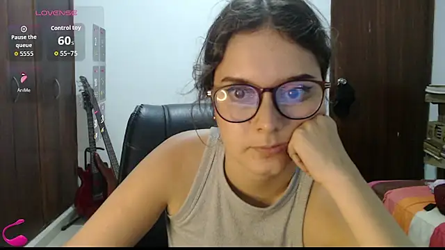 CarlaLorez online show from 31, 5, 2026