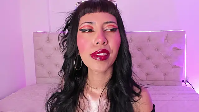 Nina fox 0691 online show from 5, 2, 2026