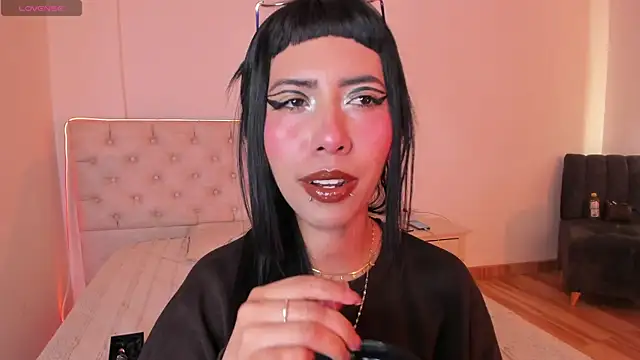 Snapshot of Nina_fox_0691 chatting on 20, 6, 2026 Nina fox 0691 online show from 20, 6, 2026