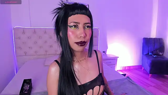 Snapshot of Nina_fox_0691 chatting on 30, 6, 2026 Nina fox 0691 online show from 30, 6, 2026
