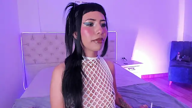 Snapshot of Nina_fox_0691 chatting on 27, 6, 2026 Nina fox 0691 online show from 27, 6, 2026