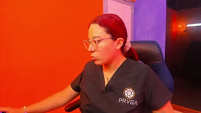 Snapshot of allison_mc chatting on 17, 1, 2026 allison mc online show from 17, 1, 2026