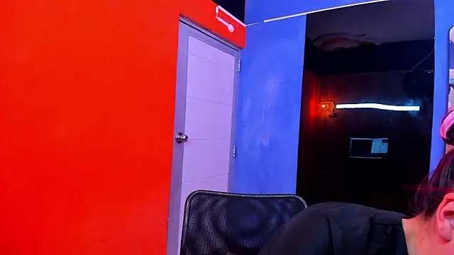 Snapshot of allison_mc chatting on 24, 2, 2026 allison mc online show from 24, 2, 2026