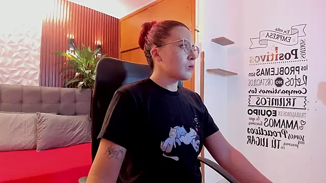 Snapshot of allison_mc chatting on 26, 2, 2026 allison mc online show from 26, 2, 2026