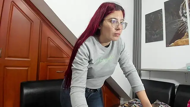 Snapshot of allison_mc chatting on 9, 2, 2026 allison mc online show from 9, 2, 2026