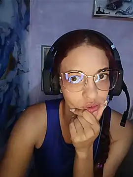 Snapshot of cerecita_anna chatting on 22, 7, 2026 cerecita anna online show from 22, 7, 2026