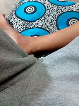 latarak321 online show from 15, 10, 2025