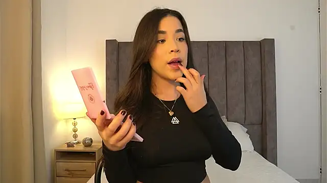 AryBlair online show from 24, 2, 2026