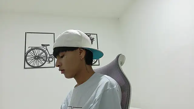 SEBAS LOVER  online show from 15, 10, 2025