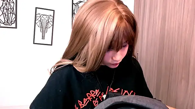 EmuOtori online show from 21, 10, 2025