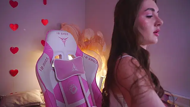 LureOfEva online show from 15, 2, 2026