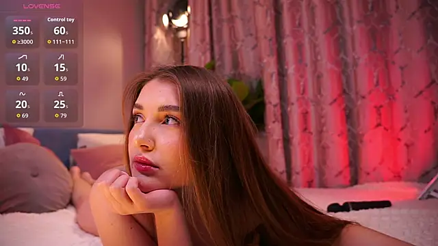 LureOfEva online show from 11, 10, 2025