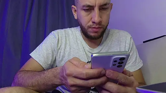 Snapshot of Alessfuck_friends chatting on 22, 3, 2026 Alessfuck friends online show from 22, 3, 2026