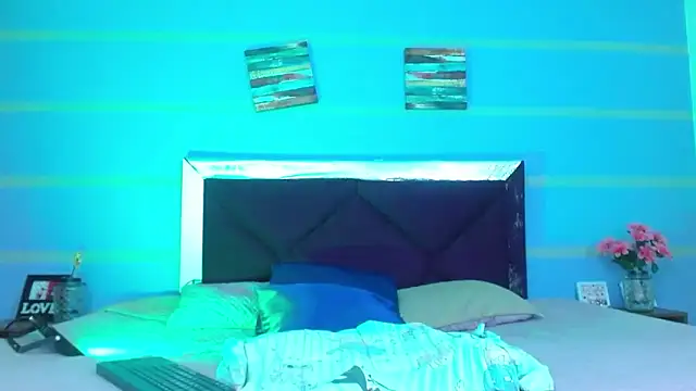 LizzyGrey  online show from 20, 11, 2025