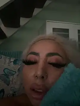 zara bellexx online show from 9, 2, 2026