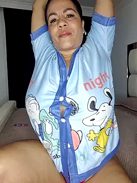 karla-bruni online show from 10, 4, 2026