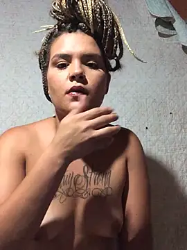 AliceXmoore online show from 15, 10, 2025