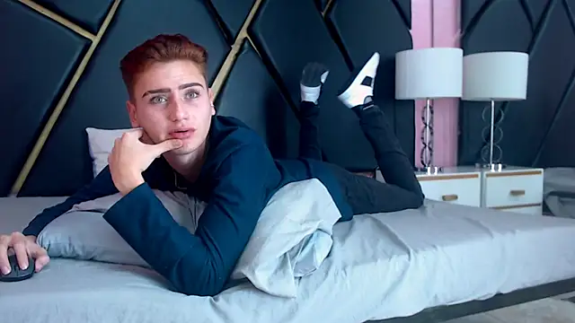 Alex Millerss online show from 16, 10, 2025