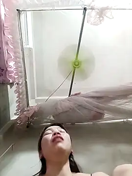 ladzy sexy online show from 10, 4, 2026