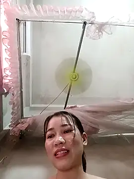 ladzy sexy online show from 12, 4, 2026