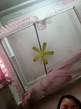 ladzy sexy online show from 20, 12, 2025