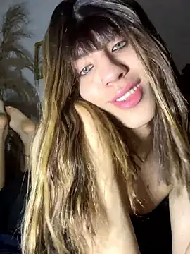 SiaraRealist online show from 9, 1, 2026