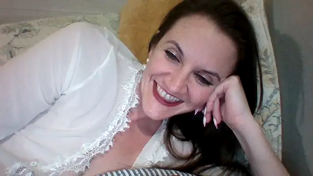 easy briezy online show from 20, 2, 2026