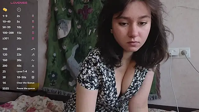 MiaLovelyOne online show from 27, 5, 2026
