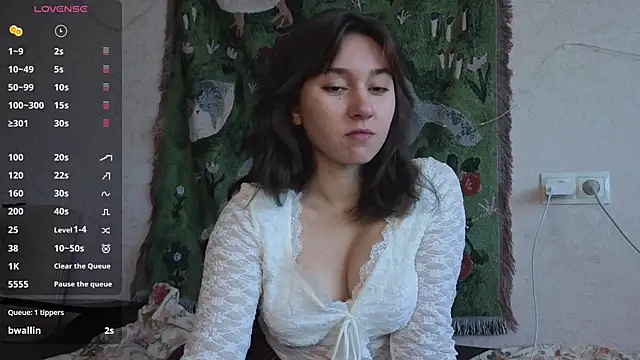MiaLovelyOne online show from 21, 5, 2026