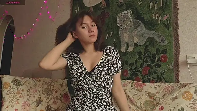 MiaLovelyOne online show from 23, 4, 2026