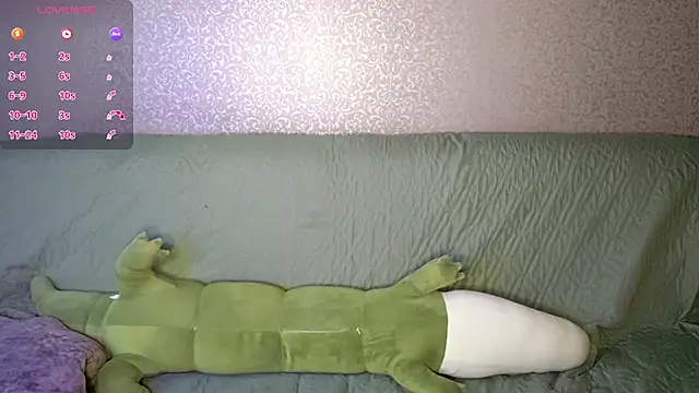 QuiveredFrown online show from 8, 11, 2025