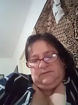 Snapshot of MilaCold5443 chatting on 5, 3, 2026 MilaCold5443 online show from 5, 3, 2026