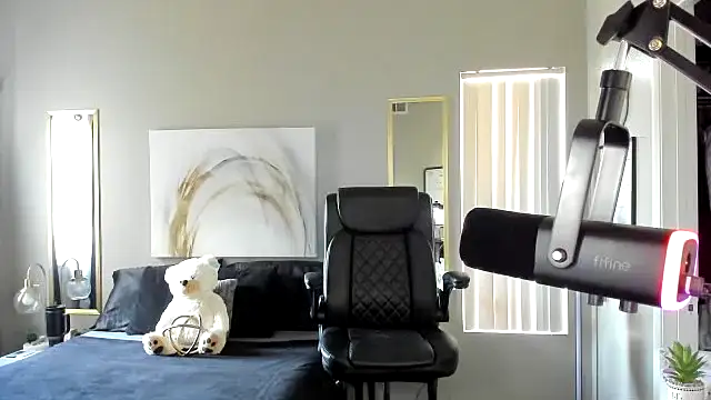 Snapshot of Myonnathegod chatting on 26, 10, 2025 Myonnathegod online show from 26, 10, 2025